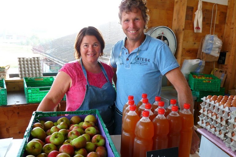 Frische Äpfel in Andis Hofladen in Grabs